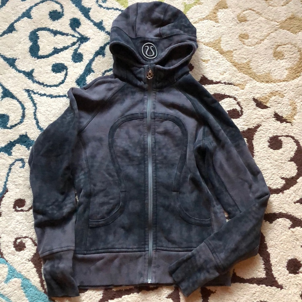 LULULEMON SCUBA SNOWY OWL 8